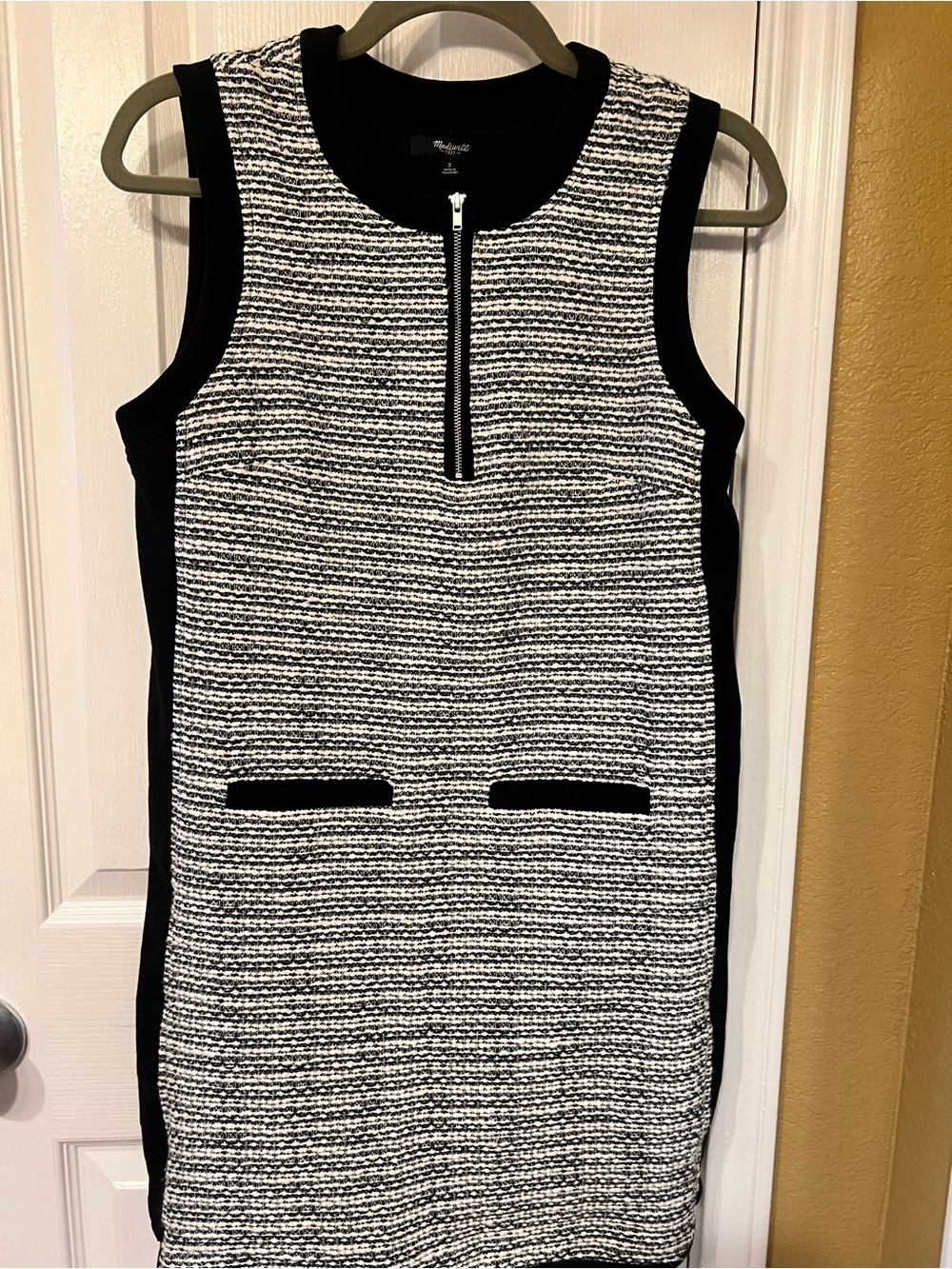 Madewell Black and White Tweed Midi Shift Dress with Zip, Size 2